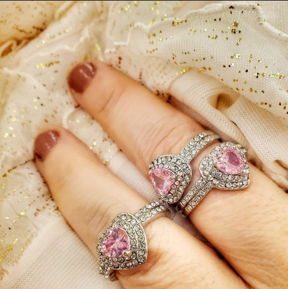 Candy Heart Lush Romance Heart Shaped Crystal Pink Crystal Silver Ring - Picture 14 of 16